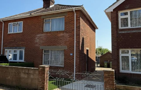 House for Improvemnt in Southampton photo